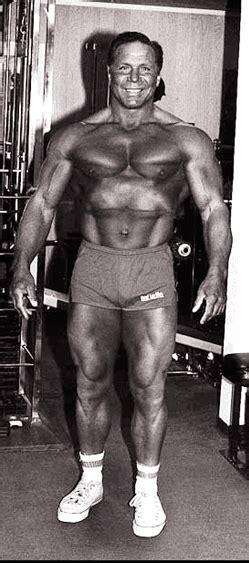 Bodybuilder Bill Pearl