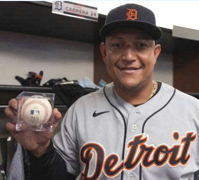 Cabrera's 500th Home Run Ball Won't Reach Auction Market