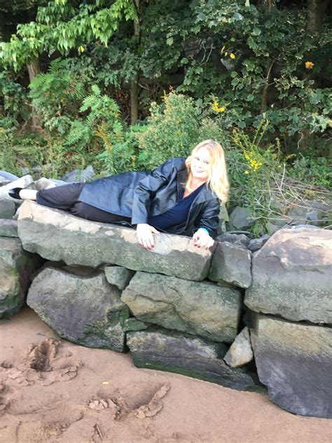 Mature Curvy Porn Pics PICTOA