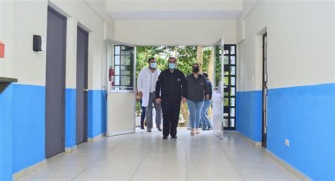 Ministro de Salud inaugura remodelación del Hospital Saldaña