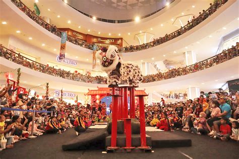 Barongsai Tonggak Menutup Rangkaian Imlek Di The Park Mall