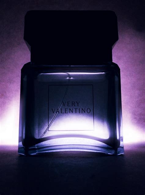 Very Valentino Pour Homme Valentino cologne - a fragrance for men 1999