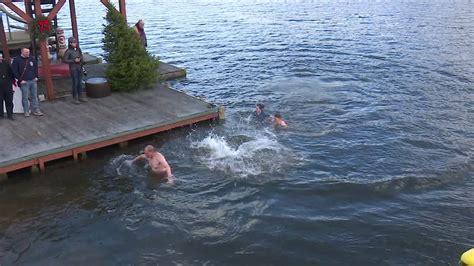 ‘freezin For A Reason Folks Take Polar Plunge