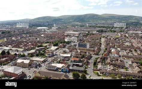 Shankill Road Hi Res Stock Photography And Images Alamy