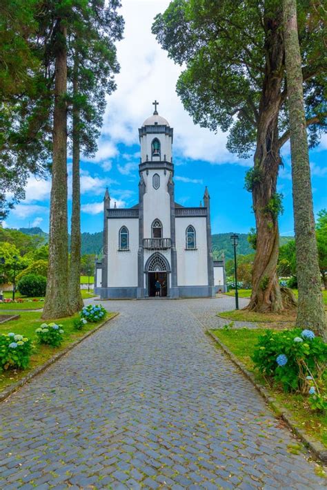 Igreja De Sao Nicolau Em Sete Cidades Cidade De Sao Miguel Portugal