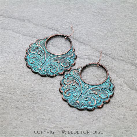 Western Pattern Metal Dangle Earrings Bluetortoisewholesale