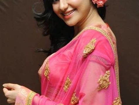 Tamil Actress Shruthi Hassan Hot Photo Shoot Stills Galleries Hd Images