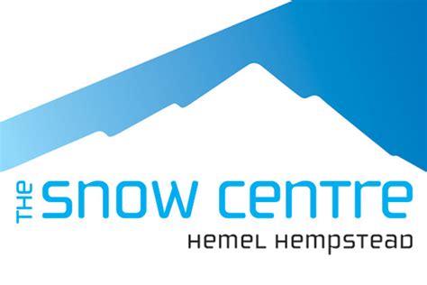 Half price ski & snowboard lessons at Hemel Hempstead Snow Centre