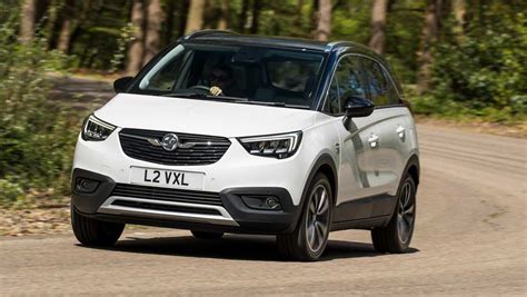 Vauxhall Crossland X test drive and review - Carjourno