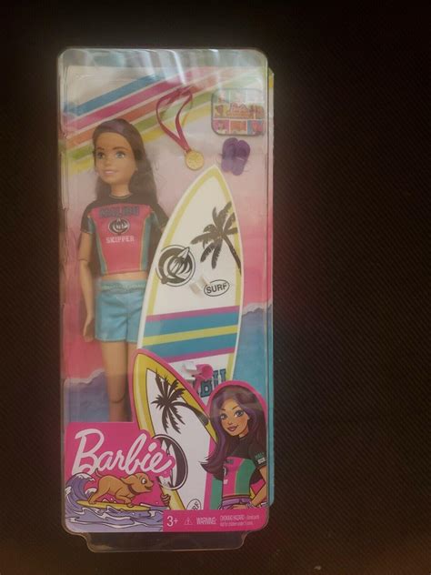 Barbie Dreamhouse Adventures Skipper Surfing Fashion Surf Doll