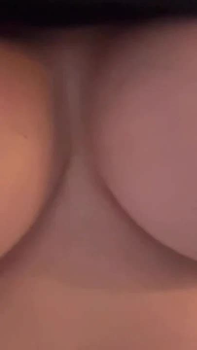 Muss Man Gesehen Haben Von Italienische Milf Artemisia Love Mit Dicken Titten Zeigt Ihre