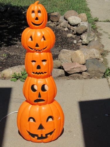 17 Best Images About Halloween Blow Molds On Pinterest