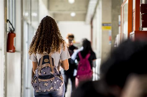 Etec De Pirituba Promove Palestra Sobre Os Desafios Da Adolesc Ncia