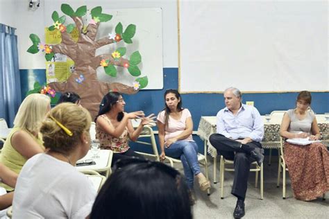 Noticia El Ministro C Nepa Se Reuni Con Docentes De La Zona Sudeste