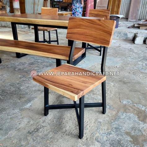 Jual Set Meja Makan Trembesi Solid Kaki Besi Jepara Murah