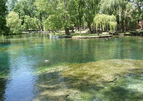 Terme Di Sangemini Terme A San Gemini In Provincia Di Terni