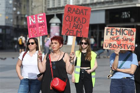 Slobodna Dalmacija Jedna Obi Na Subota U Srpnju Na Stupnjeva