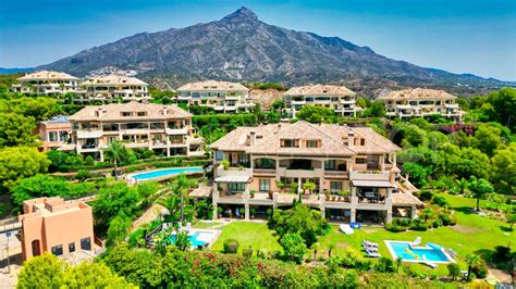 Groundfloor Apartments With Lift For Sale In Aloha Park Nueva Andalucia