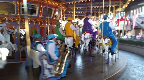 Live Music On The Disney Merry Go Round Youtube