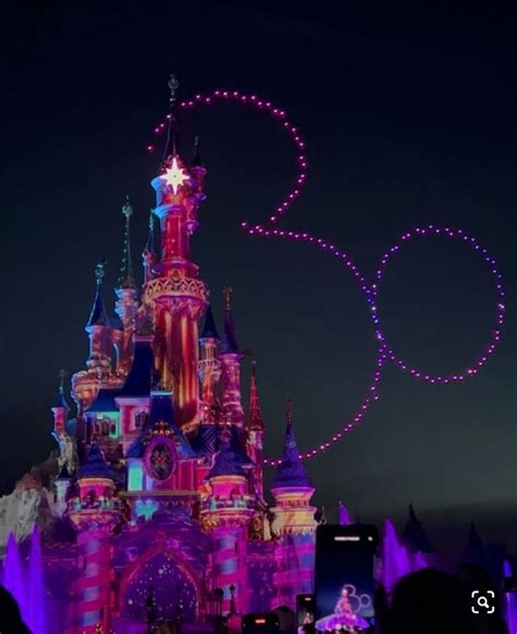 Lorraine Wilson adlı kullanıcının Disney Paris 2023 February