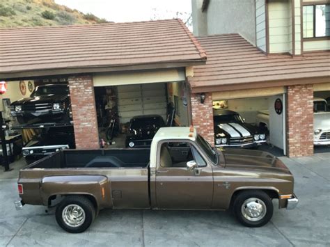 Chevrolet Silverado C Camper Special Dually Classic