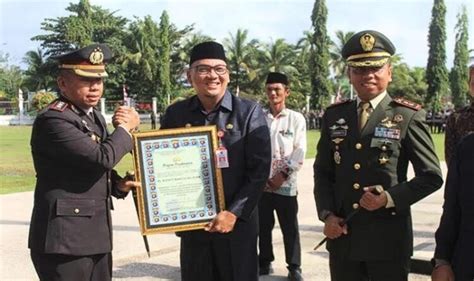 Wakili Pj Bupati Sekda Barsel Hadiri Upacara Hut Bhayangkara Kalteng