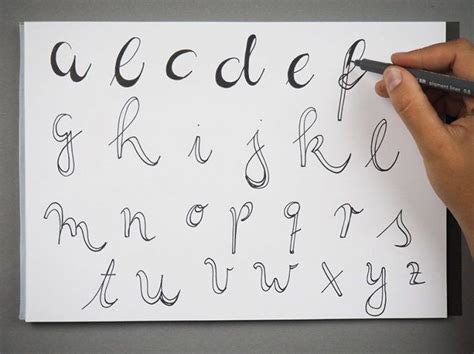 Handlettering Tipps Vorlagen OTTO Schöne schriftarten alphabet