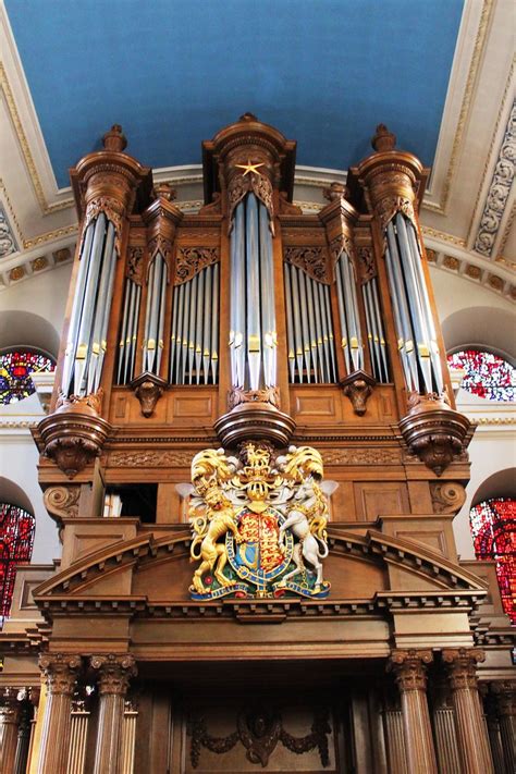 London St Mary Le Bow Church SBMT68 Flickr