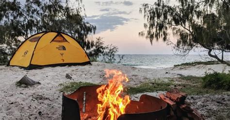 6 Rekomendasi Tempat Camping Di Pantai Malang Malang Raya Media