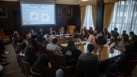 Universidad de Valparaíso Especialistas dialogaron sobre las