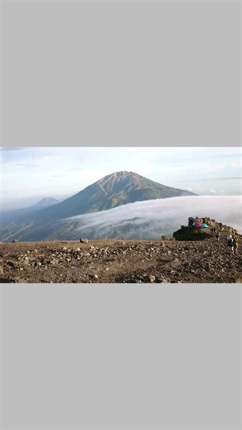 gunung merapi