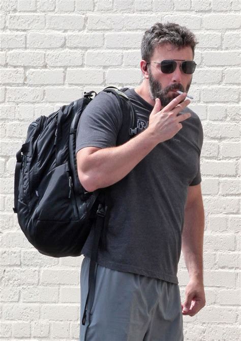 Ben Affleck Smoking Ben Affleck Hair Ben Affleck Man Smoking