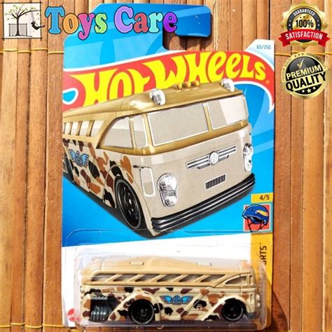 Hot Wheels Surfin School Bus Cream 2024 School Bus Original Mattel