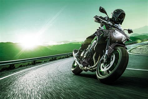 2023 Z900 Motorcycle | Canadian Kawasaki Motors Inc.