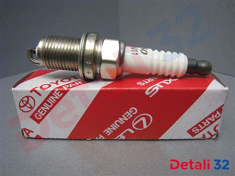 Свечи зажигания (1 свеча) Тойота Королла Е120, Denso, k16ru11 ...