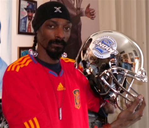 Snoop Dogg Expands Youth Football League to Midwest – Beats, Boxing and ...