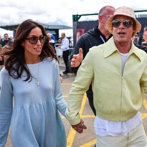 Fotos Brad Pitt Faz Rara Apari O Namorada Durante Gp Da F Rmula