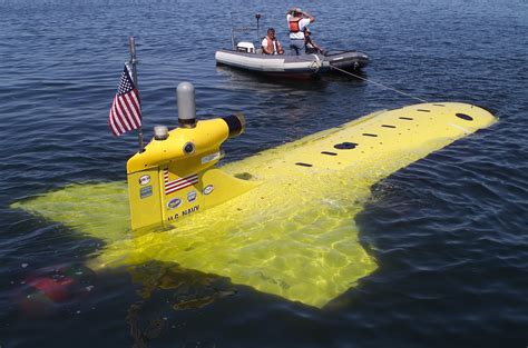 US Navy financia desenvolvimento de submarino autônomo de vigilância