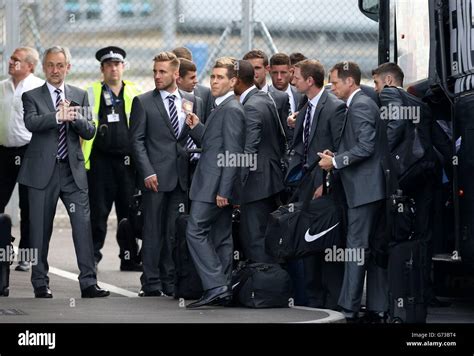 Comedian lee nelson seen england football team luton airport hi-res ...