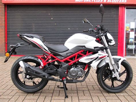 Used Benelli Bn Naked 125 In Barnet Hertfordshire Bikestrobe