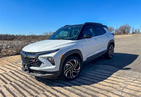 Chevrolet Trailblazer Awd Rs Review Sporty Styling And Spacious