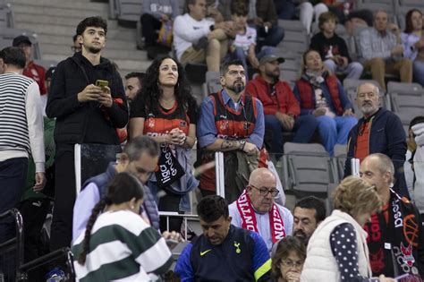 Encu Ntrate En La Grada Del Covir N Granada Morabanc Andorra