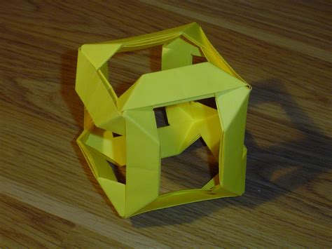 Cube (TEM) - Origami by Michał Kosmulski