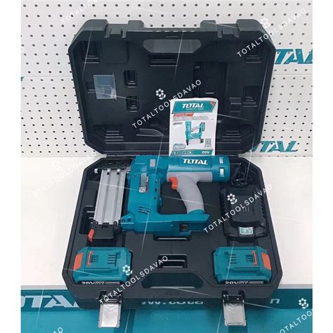 TOTAL Lithium Ion Cordless Brad Nailer Kit 20v TCBNLI2001 INDUSTRIAL