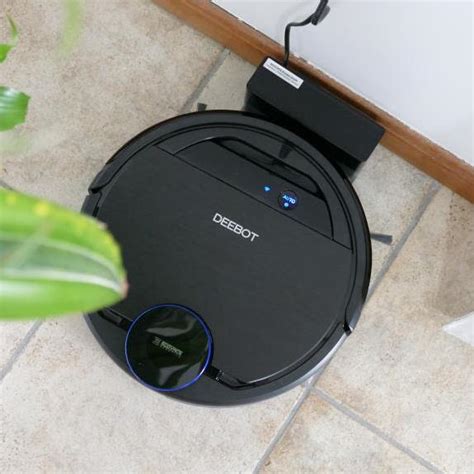 An Lise Ecovacs Deebot Ozmo Mais Que Uma Simples Aspira O