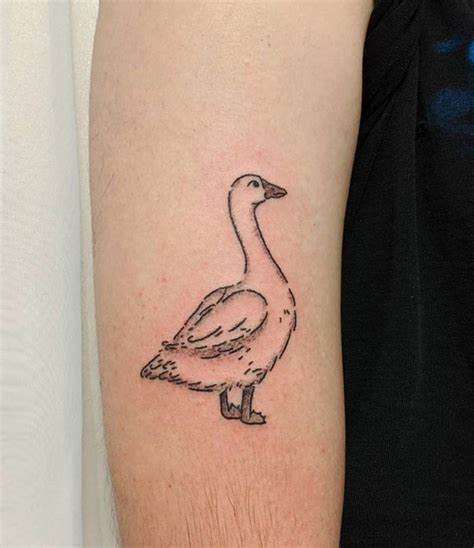 30 Pretty Goose Tattoos Make You Elegant and Beautiful | Style VP