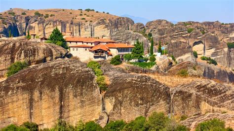 Monastery of the Holy Trinity in Meteora Stock Photo - Image of ...