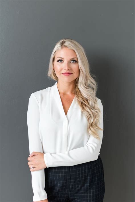 Headshot Inspiration Remax Agent Jennifer Langille Branding