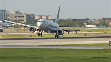 4K Incredible Landings Tough Crosswinds Plane Spotting Chicago O