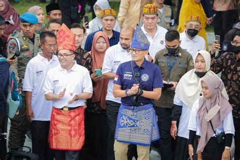 Kemenparekraf Gandeng Astra Kembangkan Desa Wisata Ulee Lheue Acehinfo